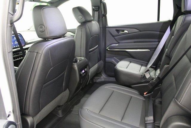 new 2026 Chevrolet Traverse car, priced at $44,988