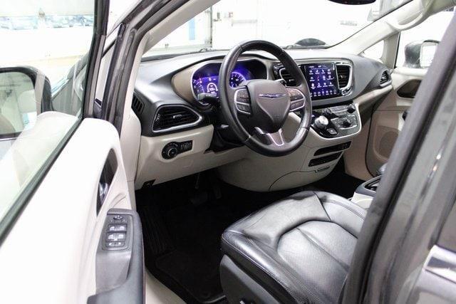 used 2018 Chrysler Pacifica car, priced at $13,218