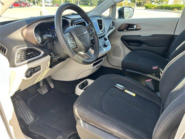 used 2017 Chrysler Pacifica car, priced at $10,393