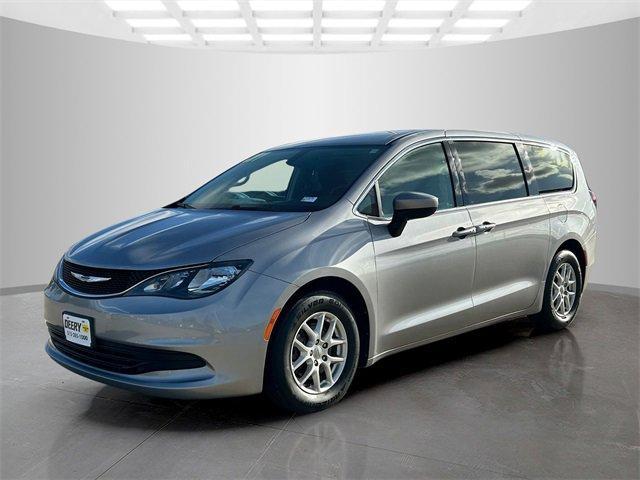 used 2017 Chrysler Pacifica car, priced at $10,393