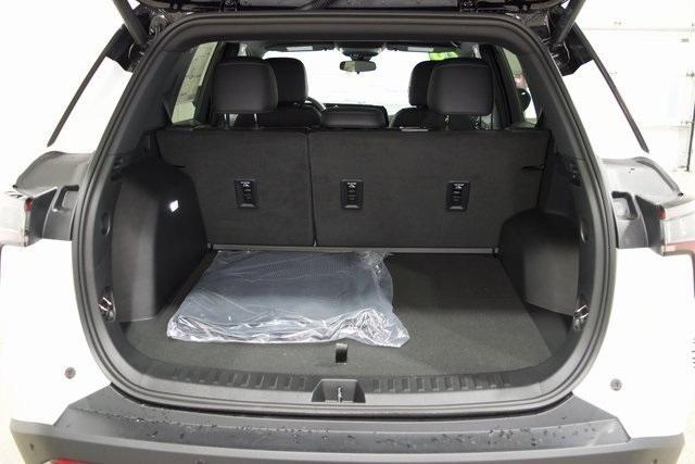 new 2026 Chevrolet Equinox car, priced at $31,998