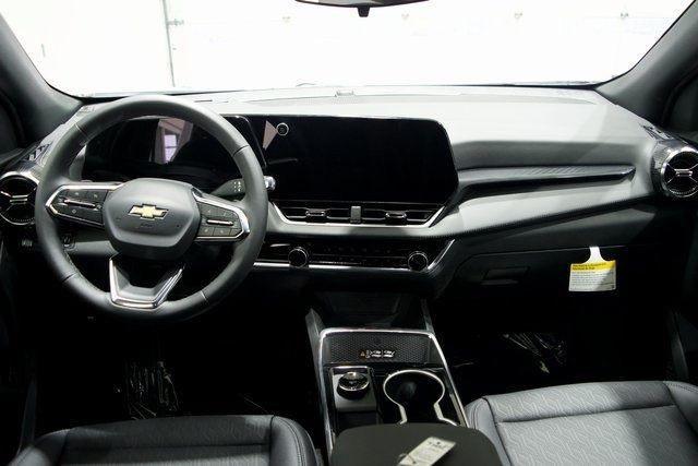 new 2026 Chevrolet Equinox car, priced at $31,998