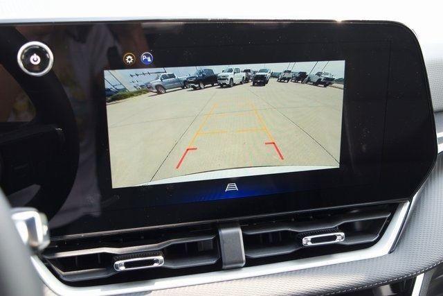 new 2026 Chevrolet Equinox car, priced at $31,998