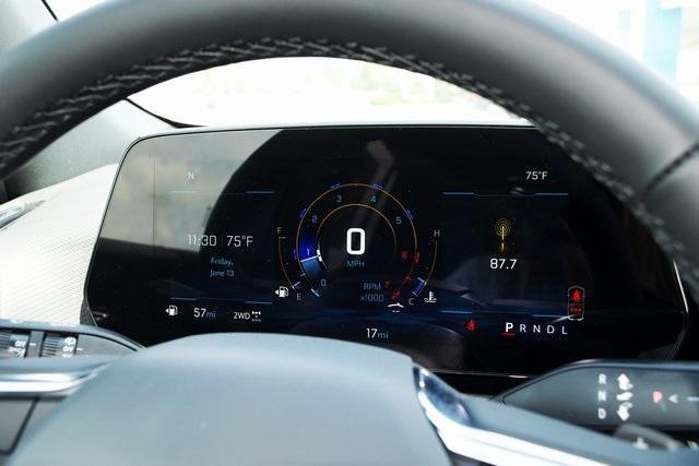 new 2026 Chevrolet Equinox car, priced at $31,998