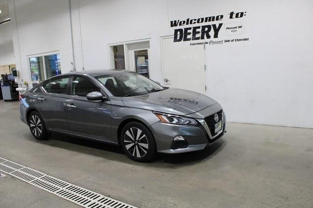 used 2022 Nissan Altima car, priced at $20,568