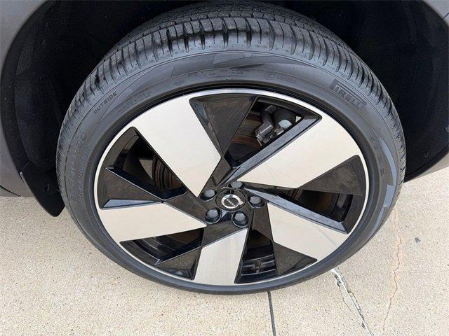 used 2023 Volvo C40 Recharge Pure Electric car, priced at $31,595