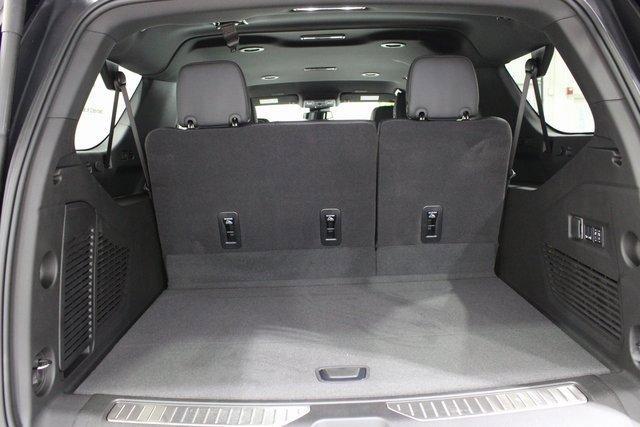 new 2025 Chevrolet Suburban car, priced at $74,998