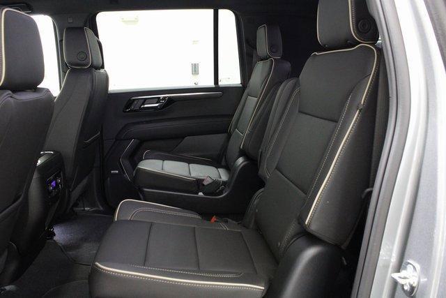 new 2025 Chevrolet Suburban car, priced at $74,998