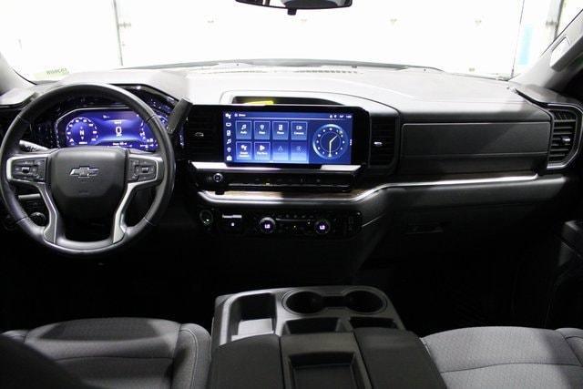 used 2022 Chevrolet Silverado 1500 car, priced at $42,198