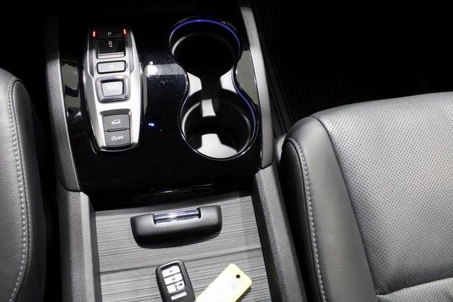 used 2022 Honda Pilot car, priced at $34,338