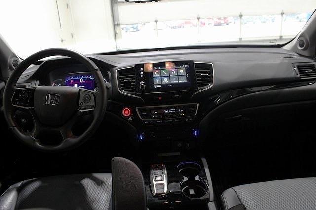 used 2022 Honda Pilot car, priced at $34,338
