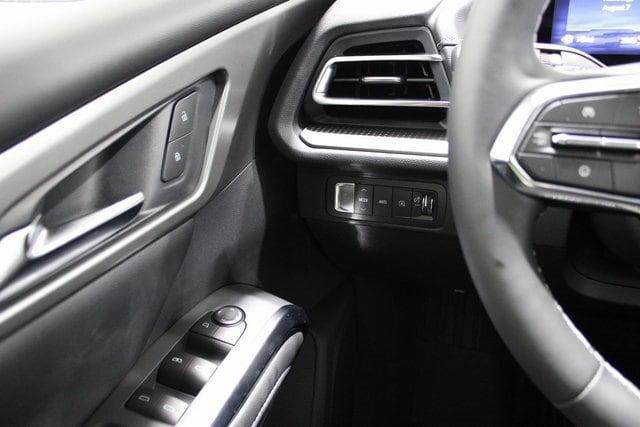 new 2026 Chevrolet Traverse car, priced at $44,268