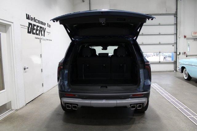 new 2026 Chevrolet Traverse car, priced at $51,331