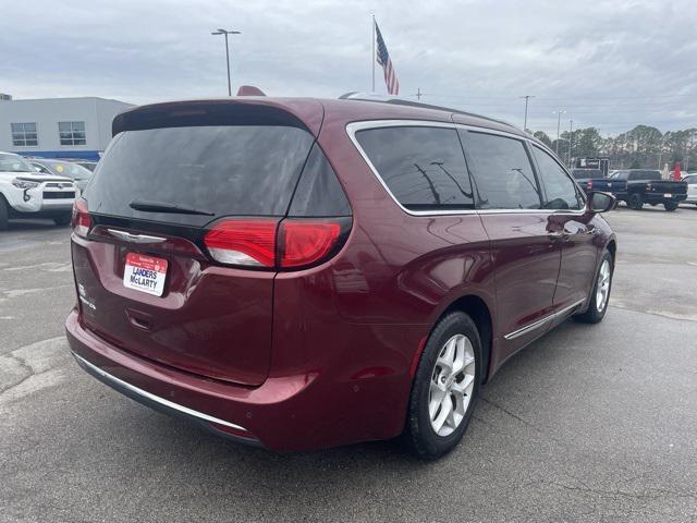 used 2017 Chrysler Pacifica car, priced at $17,995