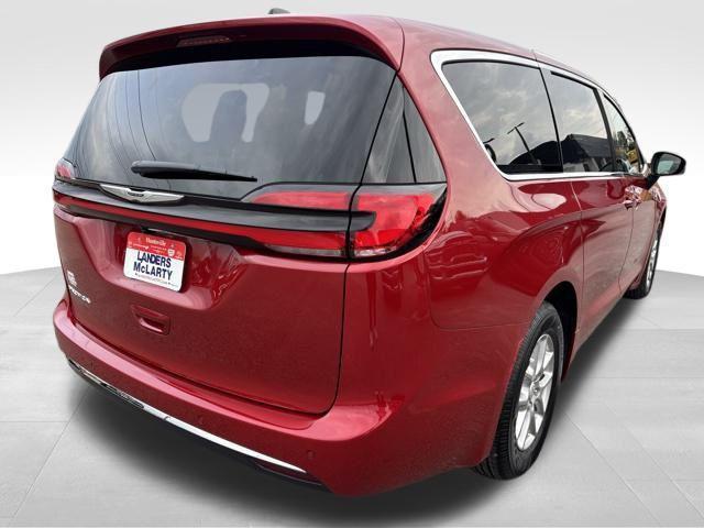 new 2026 Chrysler Pacifica car, priced at $42,135