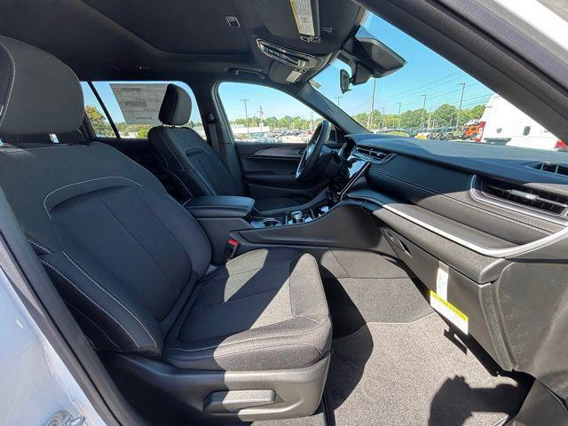 new 2025 Jeep Grand Cherokee L car, priced at $36,320