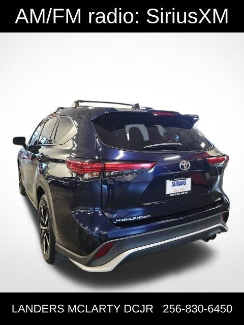 used 2022 Toyota Highlander car, priced at $36,497