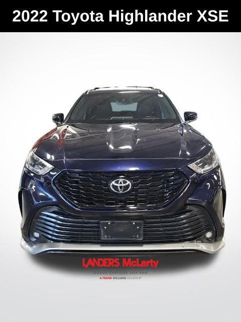 used 2022 Toyota Highlander car, priced at $36,497