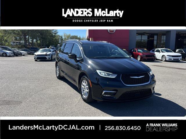 used 2022 Chrysler Pacifica car, priced at $25,595