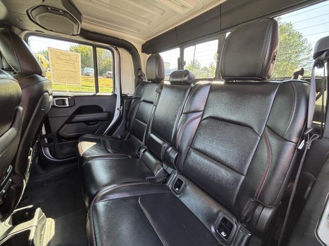 used 2022 Jeep Gladiator car, priced at $38,997