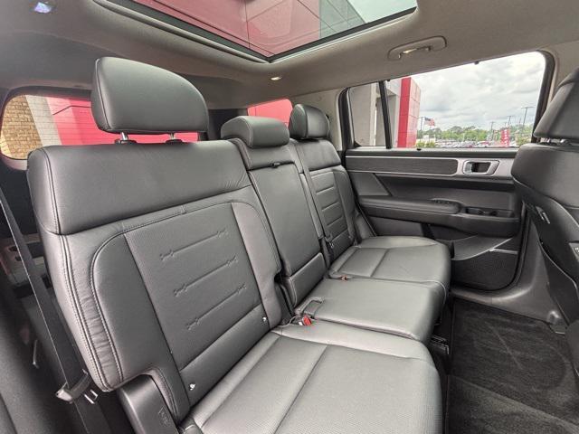 used 2024 Hyundai Santa Fe car, priced at $39,497