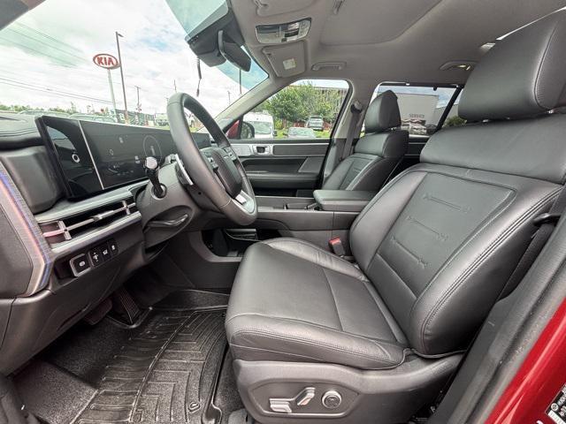 used 2024 Hyundai Santa Fe car, priced at $39,497