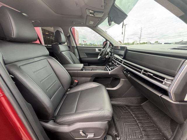 used 2024 Hyundai Santa Fe car, priced at $39,497