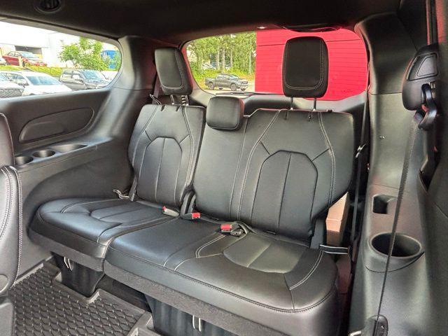 new 2025 Chrysler Voyager car, priced at $33,584