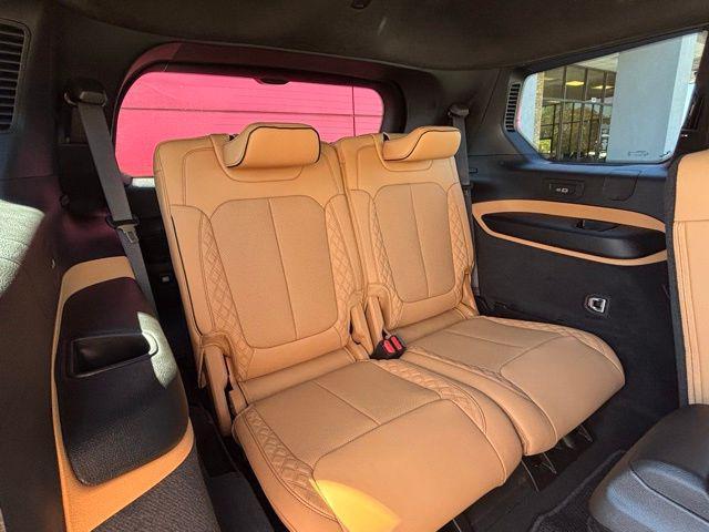 new 2025 Jeep Grand Cherokee L car, priced at $67,490