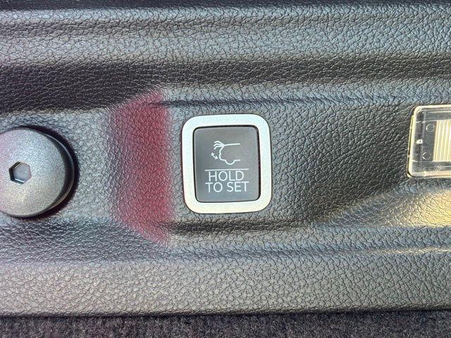 new 2025 Jeep Grand Cherokee L car, priced at $67,490