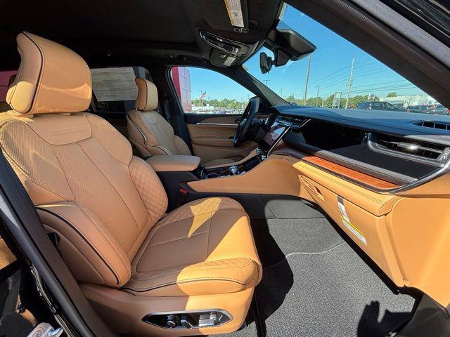 new 2025 Jeep Grand Cherokee L car, priced at $67,490