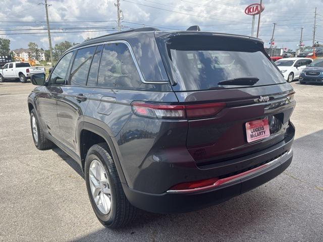 new 2025 Jeep Grand Cherokee car, priced at $35,990