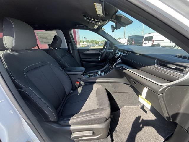new 2025 Jeep Grand Cherokee L car, priced at $31,729