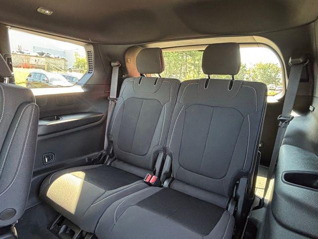new 2025 Jeep Grand Cherokee L car, priced at $32,729