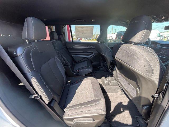 new 2025 Jeep Grand Cherokee L car, priced at $32,729