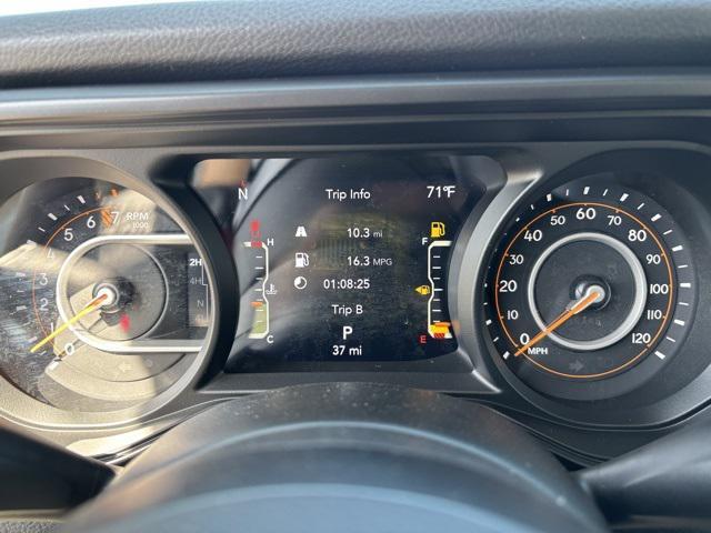 new 2025 Jeep Gladiator car, priced at $51,135