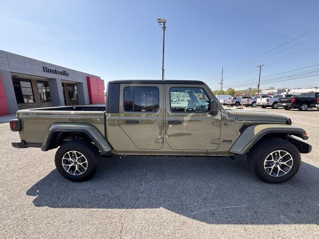 new 2025 Jeep Gladiator car, priced at $51,135