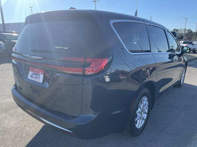 new 2025 Chrysler Pacifica car, priced at $43,315