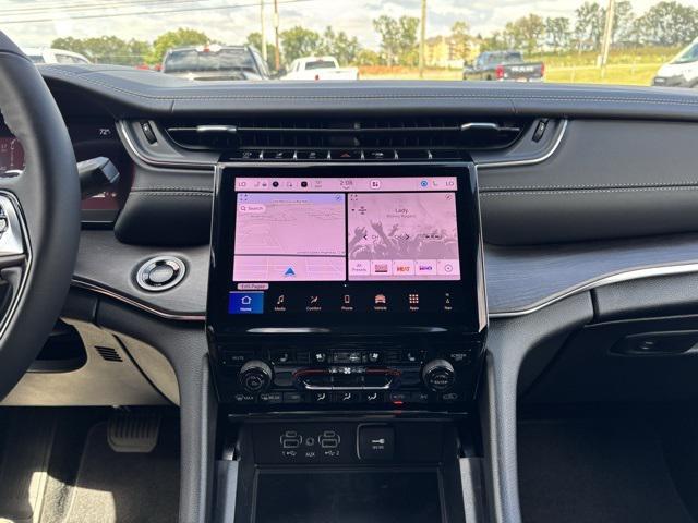 new 2025 Jeep Grand Cherokee L car, priced at $59,309
