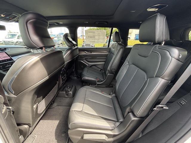 new 2025 Jeep Grand Cherokee L car, priced at $59,309