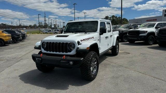 new 2024 Jeep Gladiator car, priced at $59,205