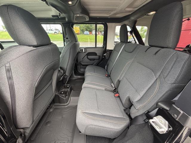 new 2025 Jeep Wrangler car, priced at $49,471