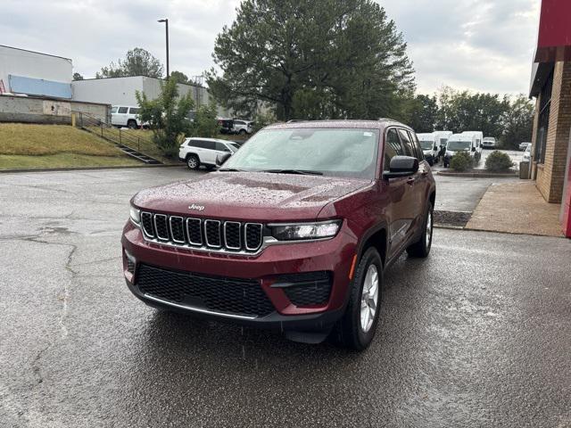 new 2025 Jeep Grand Cherokee car, priced at $31,614