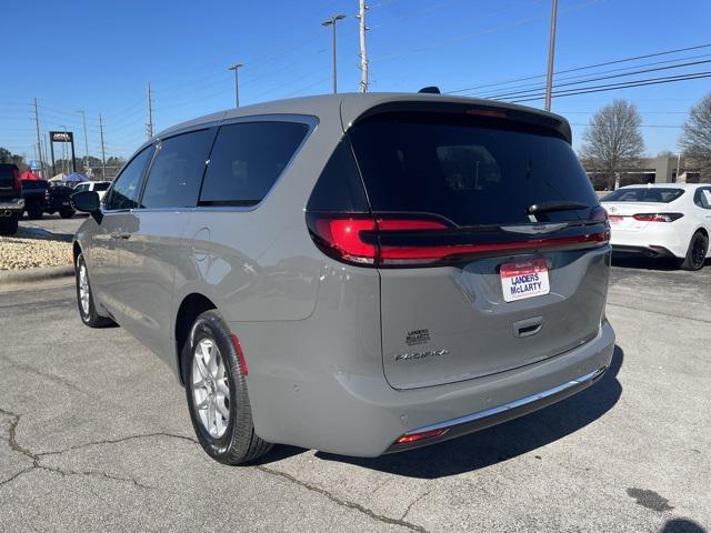 new 2025 Chrysler Pacifica car, priced at $43,315