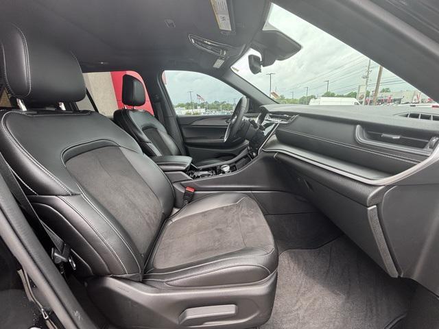 used 2023 Jeep Grand Cherokee car, priced at $36,997