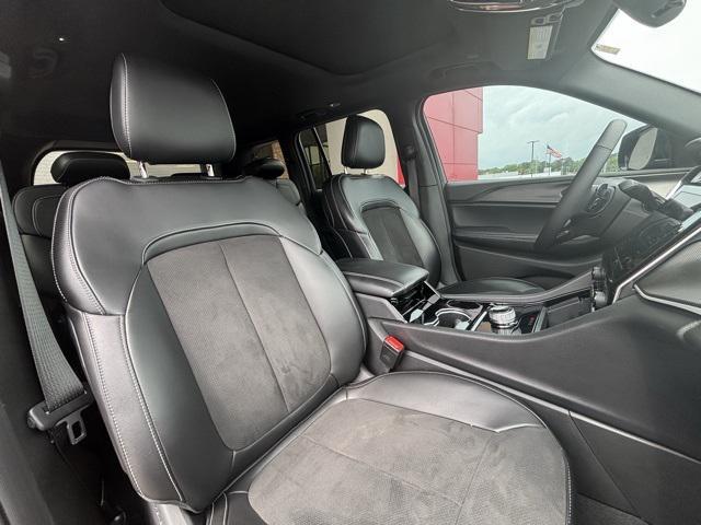 used 2023 Jeep Grand Cherokee car, priced at $36,997
