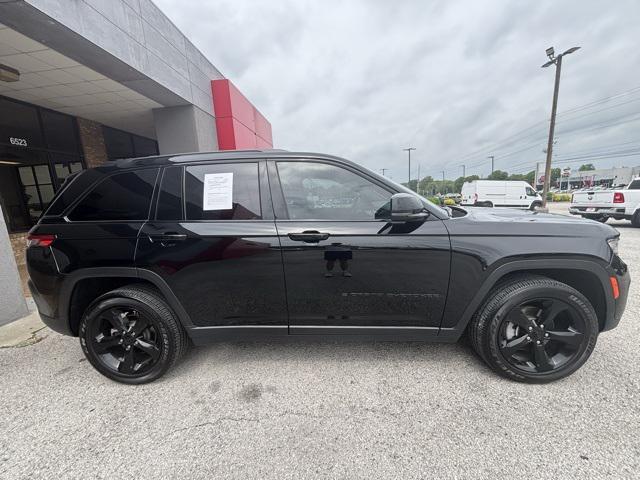used 2023 Jeep Grand Cherokee car, priced at $36,997