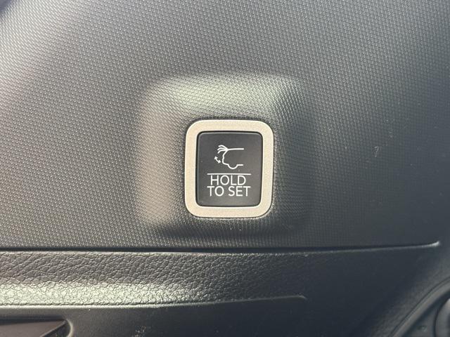 used 2023 Jeep Grand Cherokee car, priced at $36,997