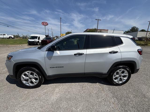 new 2025 Jeep Compass car, priced at $26,990