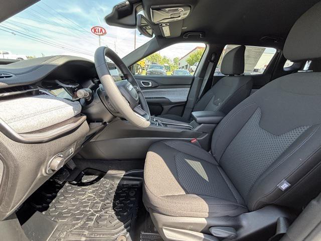 new 2025 Jeep Compass car, priced at $26,990